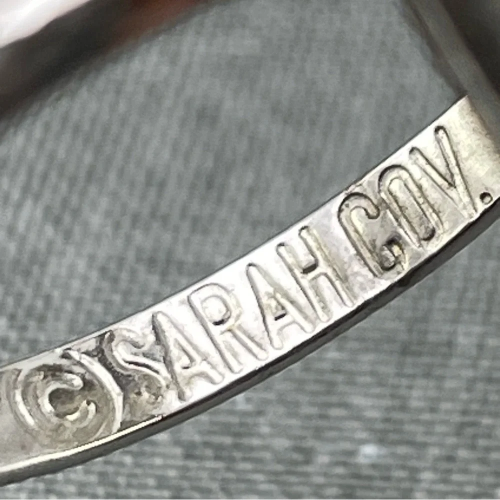 Cute Vintage 70s Sarah Coventry Adjustable Owl Ring with Purple Rhinestone Eyes - Picture 5 of 9